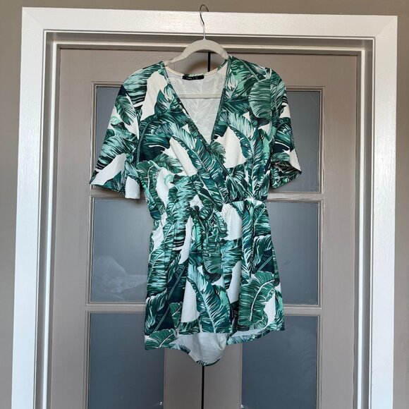 White and Green Palm Print Romper - Size M - Picture 2 of 2